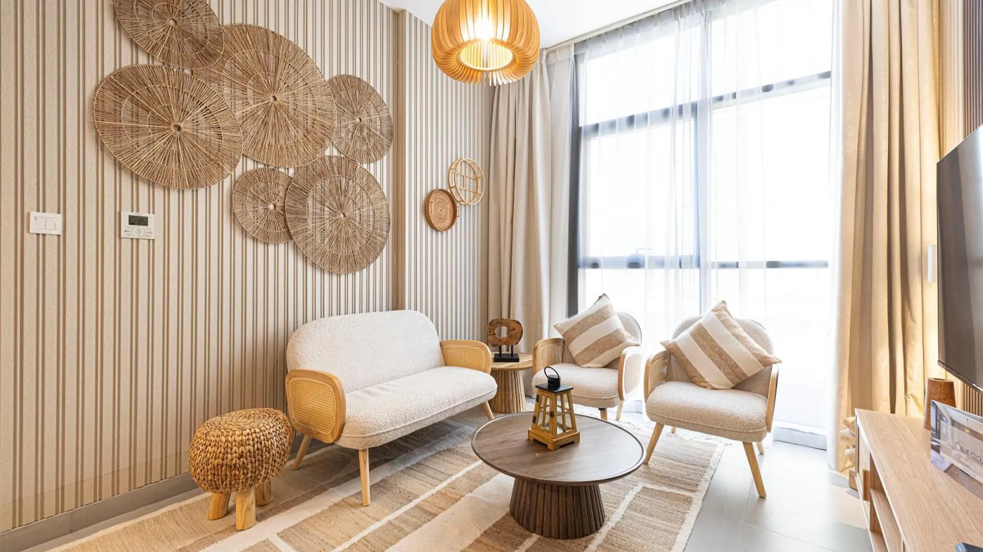 Apartment Desert Nights By Blue Cloud Holidays Sharjah