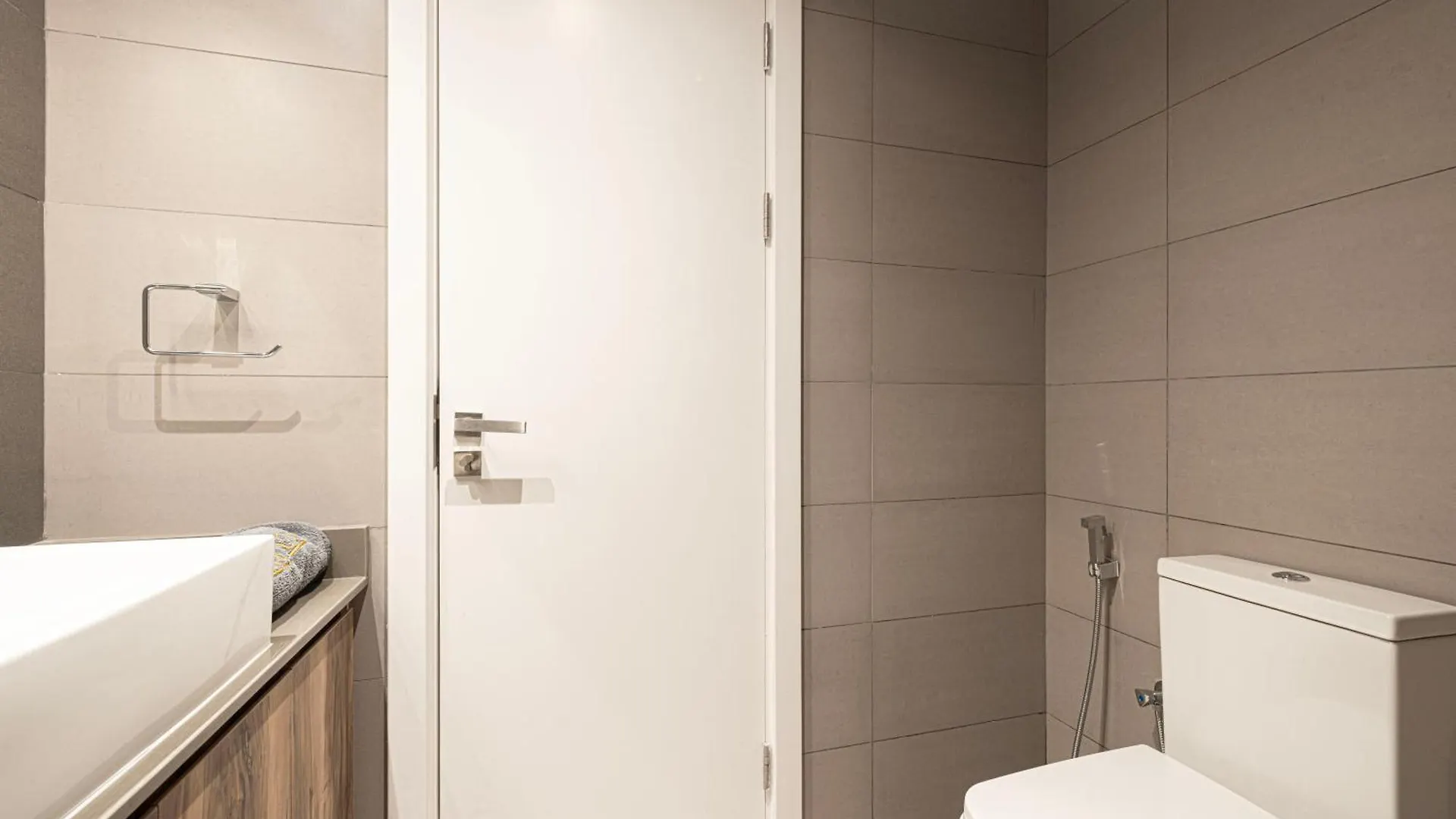Apartment Desert Nights By Blue Cloud Holidays Sharjah United Arab Emirates
